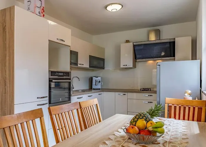 Vrcevan Modernes Haus Mit Pool Villa Medulin